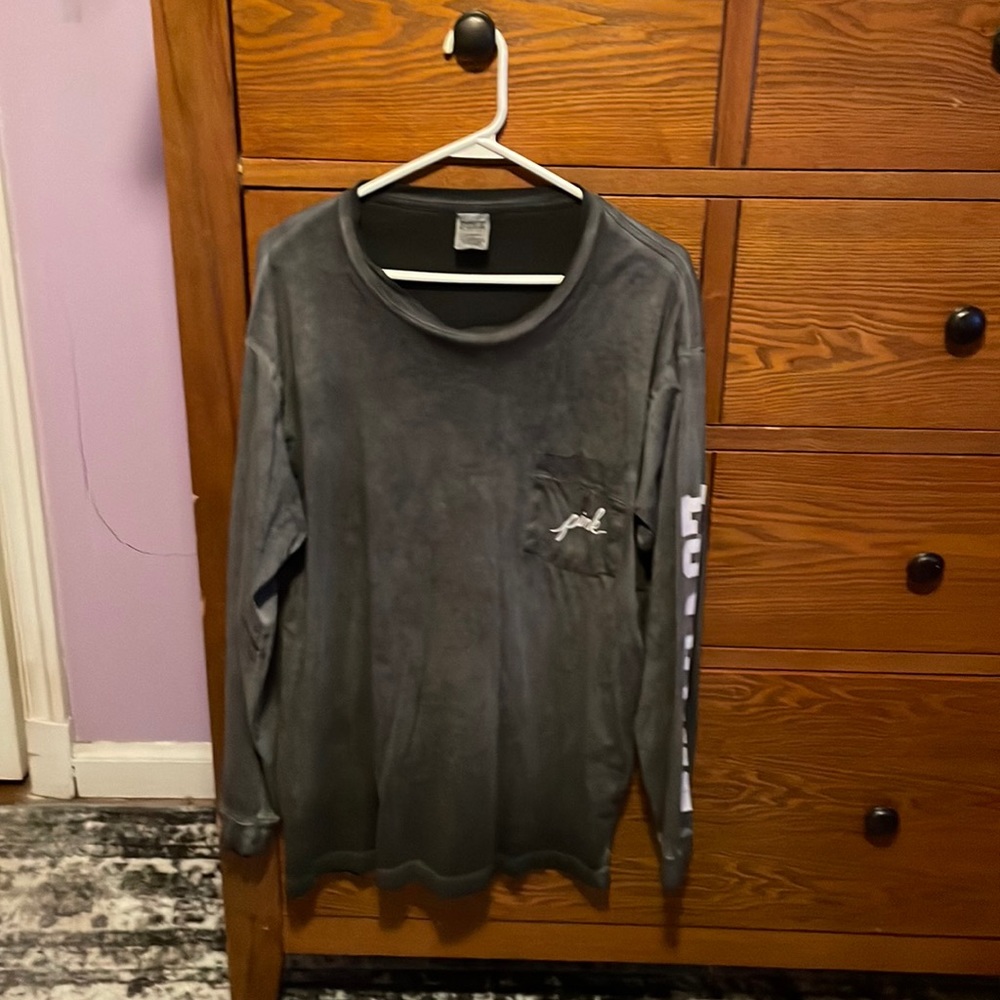 PINK by Victoria’s Secret Love Pink long sleeve size Large